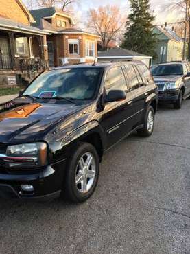 2004 TrailBlazer LT *CLEAN* $3500 - cars & trucks - by owner -... for sale in East Chicago, IL