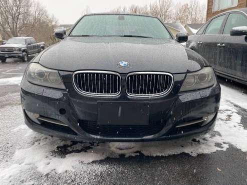 2011 AWD BMW 325i xDrive - cars & trucks - by owner - vehicle... for sale in Billings, MT