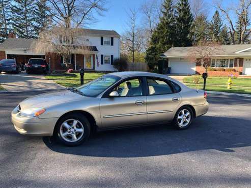 2000 Ford Taurus SE - cars & trucks - by owner - vehicle automotive... for sale in Perrysburg, OH