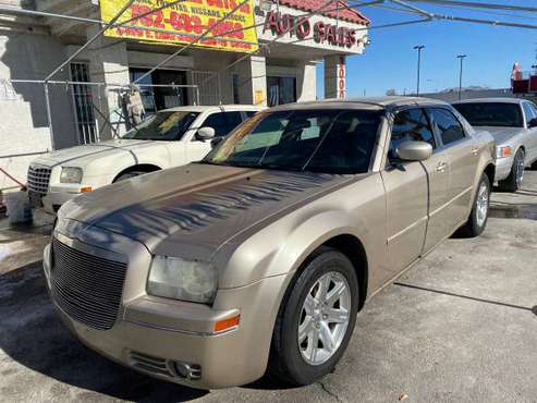2006 CHRYSLER 300 TOURING V6, CLEAN! GOING OUT FOR BUSINESS! *$3850... for sale in North Las Vegas, NV