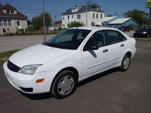 2007 FORD FOCUS SE - cars & trucks - by dealer - vehicle automotive... for sale in Blue Island, IL