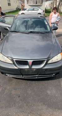2004 pontiac SE1 for sale in Circle Pines, MN
