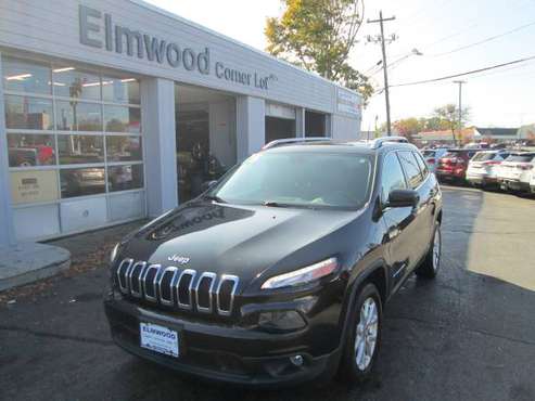 2015 JEEP CHEROKEE LATITUDE FWD LOW MILES 57K - cars & trucks - by... for sale in East Providence, RI