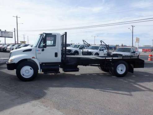2007 INTERNATIONAL FLATBED GOOSENECK CONNECTION - - by for sale in Odessa, TX