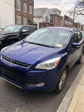 2015 Ford Escape TITANIUM 4wd AWD Loaded Mint Condition! Drives 100 for sale in Brooklyn, NY