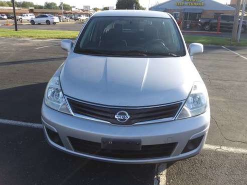 2012 Nissan Versa hatchback for sale in Abilene, TX