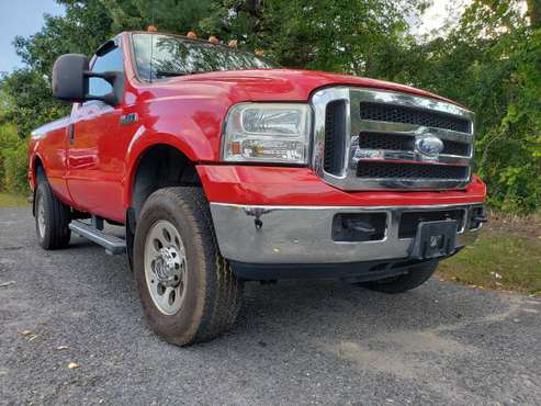 2006 Ford F350 Super duty XLT 4WD - Very clean for sale in West Bridgewater, MA