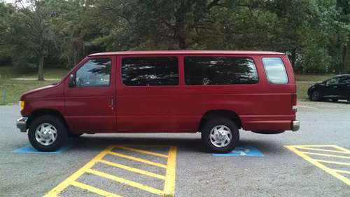 Ford E350 Club Wagon 15 Passenger for sale in Bowie, MD
