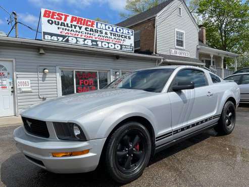 2007 Ford Mustang - Sporty - Super Clean - - by dealer for sale in Palatine, IL