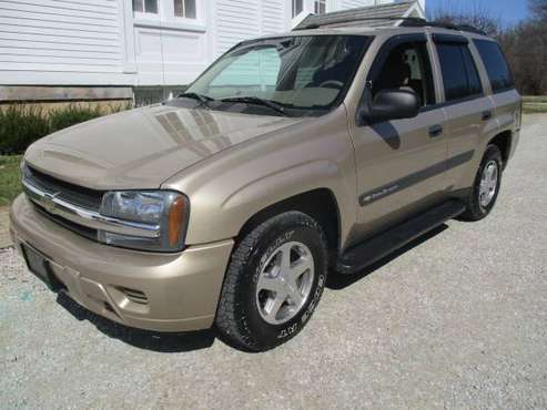 2004 Chevrolet Trailblazer LS 4x4 - - by dealer for sale in Atwater, OH