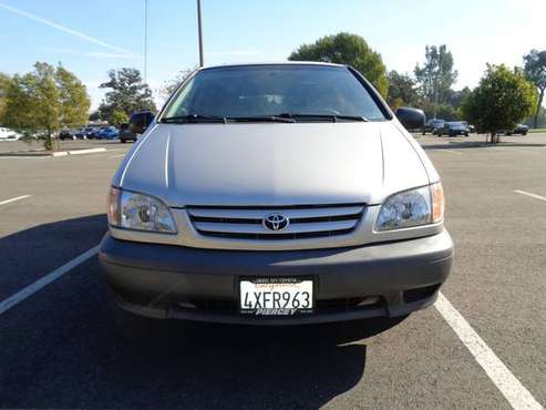 2002 TOYOTA SIENNA LE - cars & trucks - by dealer - vehicle... for sale in San Dimas, CA