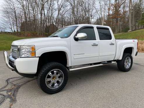 ** 2010 CHEVY SILVERADO 1500 Z71 CREW CAB SHORT BED LIFTED 4X4 ** -... for sale in Plaistow, MA