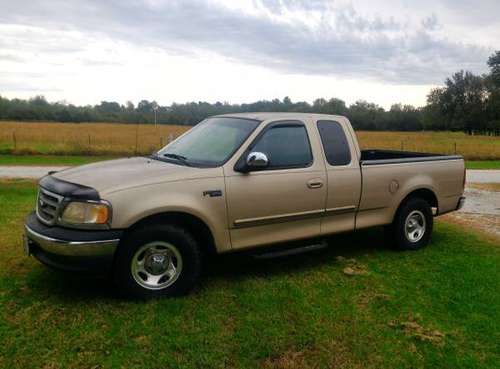 2000 Ford F150 XLT EXTENDED CAB PICKUP for sale in Carterville, MO