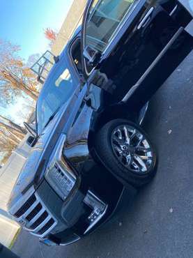 Cadillac Escalade ESV - cars & trucks - by owner - vehicle... for sale in Milford, CT