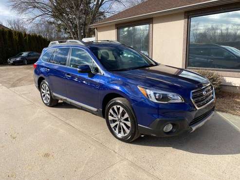 2017 Subaru Outback 2 5i Touring AWD - Only 18, 626 Miles - cars & for sale in Chicopee, MA
