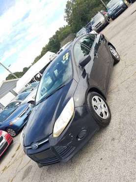 2012 FORD FOCUS 🎈🎈🚦 - cars & trucks - by dealer - vehicle automotive... for sale in Clayton, NC