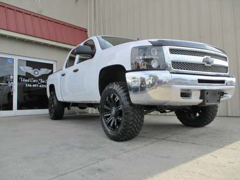 4.5" LIFTED 2012 CHEVY SILVERADO 1500 LT CREW CAB 4X4 NEW 35X12.50 MT for sale in KERNERSVILLE, NC
