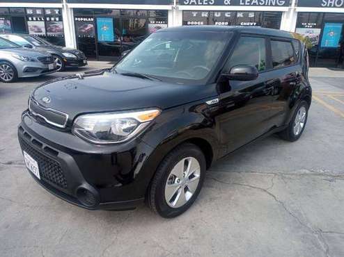 2016 Kia Soul Base - cars & trucks - by dealer - vehicle automotive... for sale in Los Angeles, CA