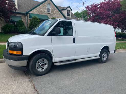 GMC Savana Camper/Work/Cargo 2017 Van 2500 - - by for sale in Madison, WI