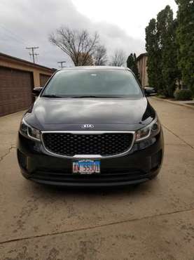 2016 Kia SEDONA LX - cars & trucks - by owner - vehicle automotive... for sale in Elgin, IL