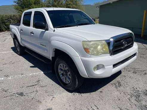 2005 toyota tacoma crew cab pick up newer wheels/tires nice mint for sale in Deland, FL