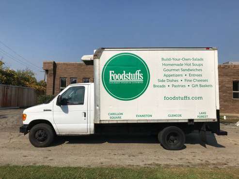 2006 Ford E350 box truck with refer Original Owner 127,000 miles -... for sale in Wheeling, IL