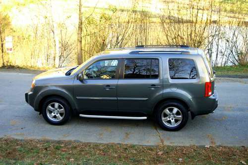 2009 HONDA PILOT 4WD - cars & trucks - by owner - vehicle automotive... for sale in Winston Salem, NC