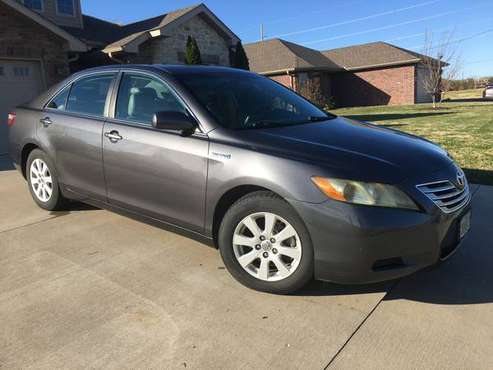 2009 Camry Hybrid 200k+ Leather Sunroof - cars & trucks - by owner -... for sale in Joplin, MO