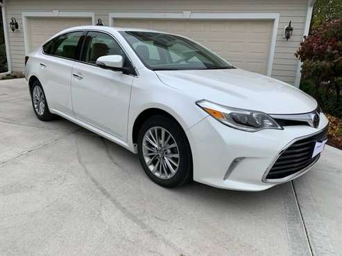 Toyota Avalon Limited 2016 - cars & trucks - by owner - vehicle... for sale in Plainfield, IL