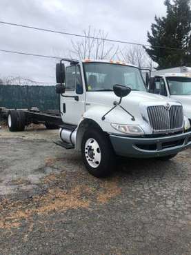 2011 International 4300 Cab and Chassis Liftgate Non-CDL #7423 -... for sale in East Providence, RI
