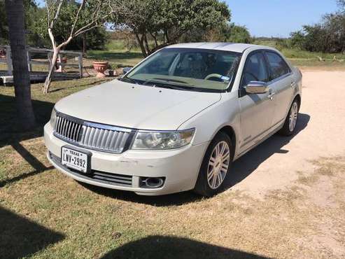 2006 Lincoln Zephyr - cars & trucks - by owner - vehicle automotive... for sale in Mission, TX