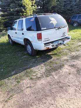 2003 Chevy Blazer 132K miles 4 3 eng 4WD Runs gd for sale in Shakopee, MN