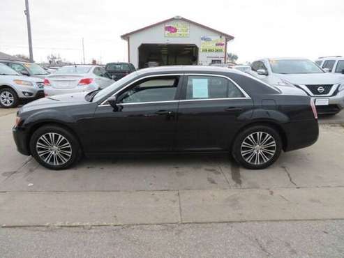 2014 chrysler 300 S,,AWD..40000 miles,,$15450 **Call Us Today For... for sale in Waterloo, IA