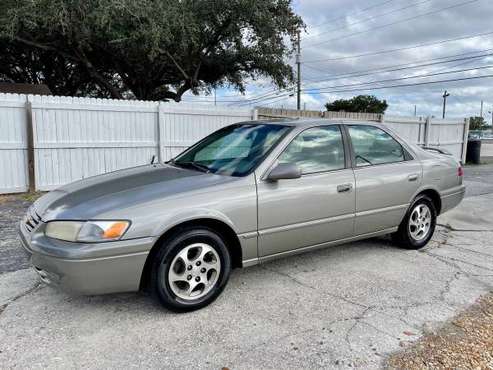Toyota Camry CE - Clean Car Fax - cars & trucks - by owner - vehicle... for sale in Clearwater, FL