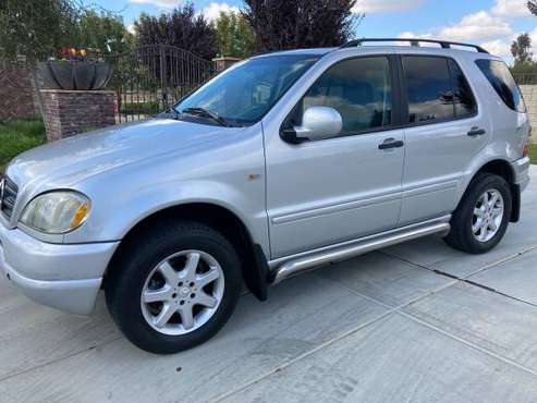 LOW MILE ML420 MERCEDES 4X4 - cars & trucks - by owner - vehicle... for sale in Ivanhoe, CA