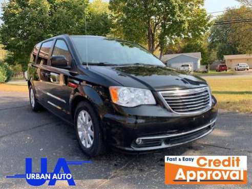 2014 Chrysler Town and Country - cars & trucks - by dealer - vehicle... for sale in Menomonie, WI