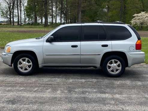 2009 GMC Envoy 4X4 only 123, 000 miles No Rust! 6450 for sale in Chesterfield Indiana, IN