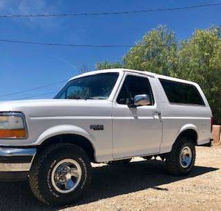 1993 Ford Bronco xlt for sale in Acton, CA