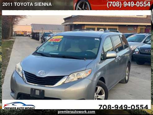 2011 TOYOTA SIENNA LE - - by dealer - vehicle for sale in Alsip, IL