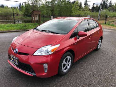 2015 Toyota Prius FOUR Hybrid 51 MPG Gas saver Leather seats for sale in Vancouver, OR