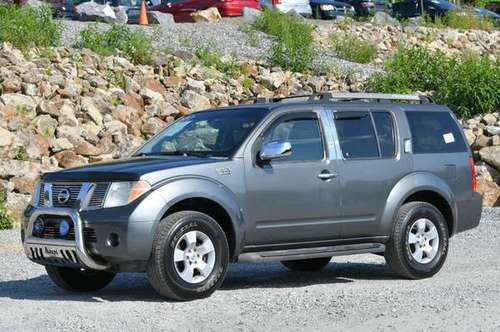 2005 *Nissan* *Pathfinder* *SE* - cars & trucks - by dealer -... for sale in Naugatuck, CT