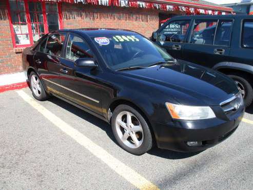 2008 HYUNDAI SONATA - - by dealer - vehicle for sale in Beverly, MA