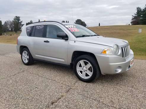 2007 Jeep Compass 4x4 ((((( 99,180 Miles ))))) - cars & trucks - by... for sale in Westfield, WI