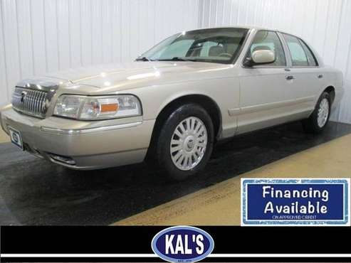 2007 Mercury Grand Marquis 4dr Sdn LS for sale in Wadena, ND