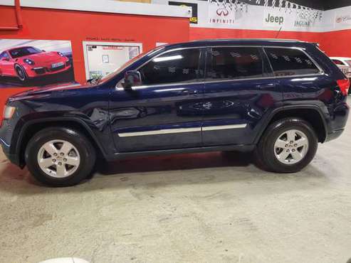 2013 Jeep Grand Cherokee Clean florida title, 1 owner for sale in Miami, FL