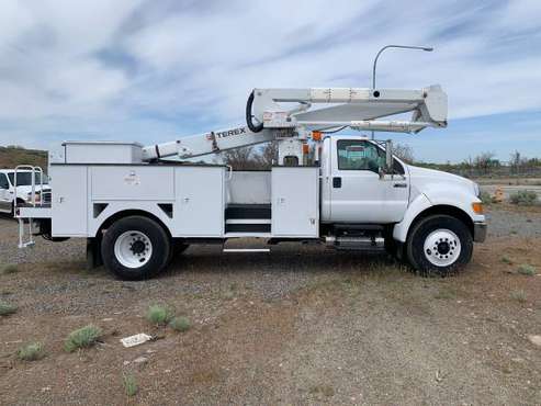 2008 Ford F-750 Bucket truck for sale in Richland, WA
