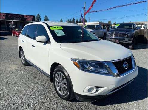 2015 Nissan Pathfinder S!!!SPACIOUS SUV!!!!! - cars & trucks - by... for sale in Santa Rosa, CA