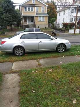 2007 Toyota Avalon - cars & trucks - by owner - vehicle automotive... for sale in Stratford, CT