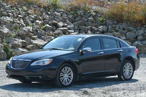 2011 *Chrysler* *200* *Limited* - cars & trucks - by dealer -... for sale in Naugatuck, CT
