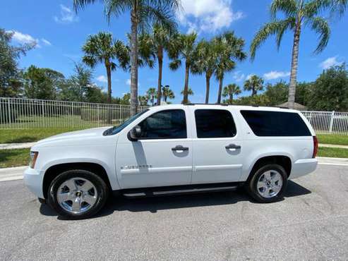 2009 Chevy suburban for sale in Lake Worth, FL